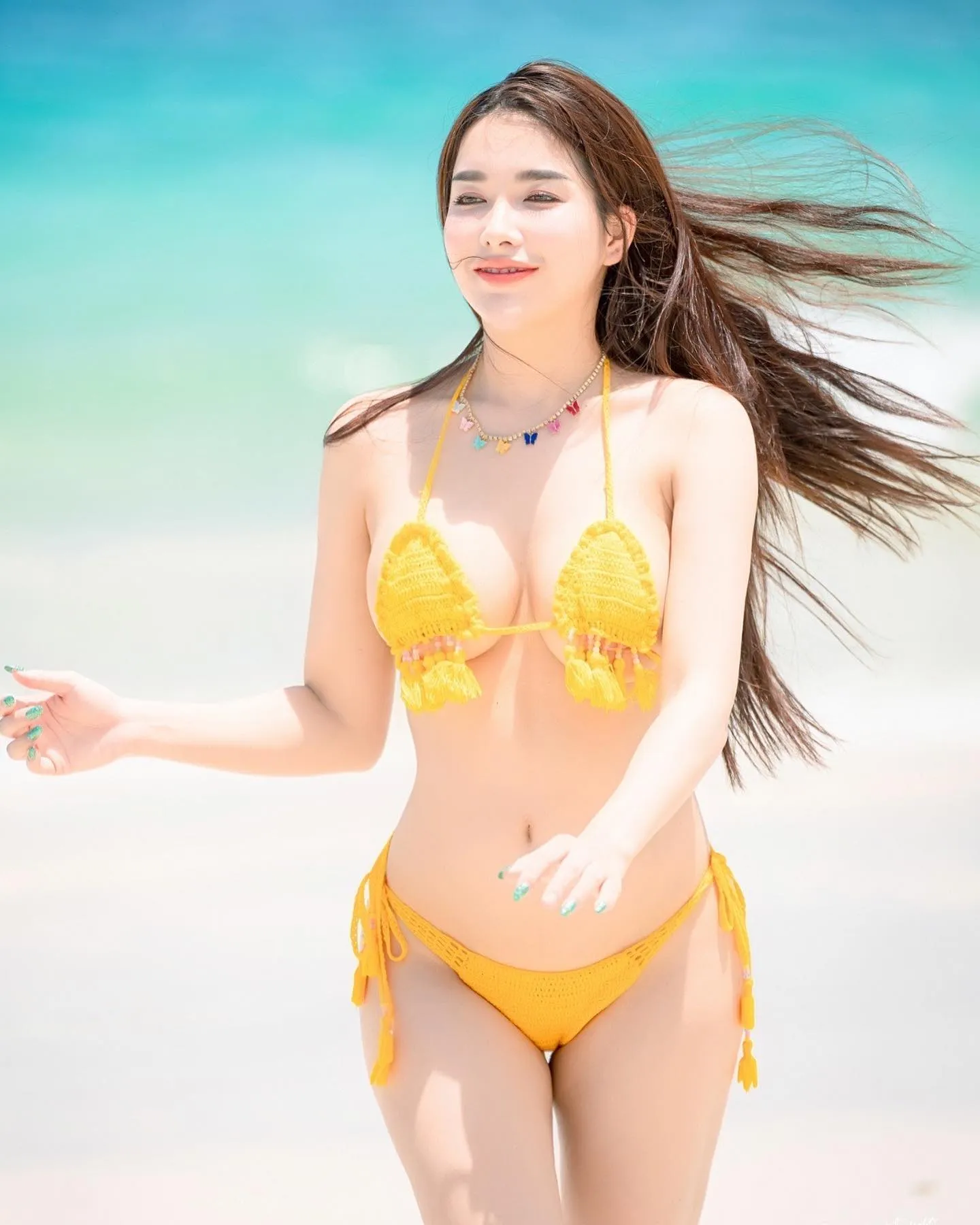 น้องใบเฟิร์น เน็ตไอดอลสุดเซ็กซี่ ผลงานโดดเด่นน่าติดตาม 37