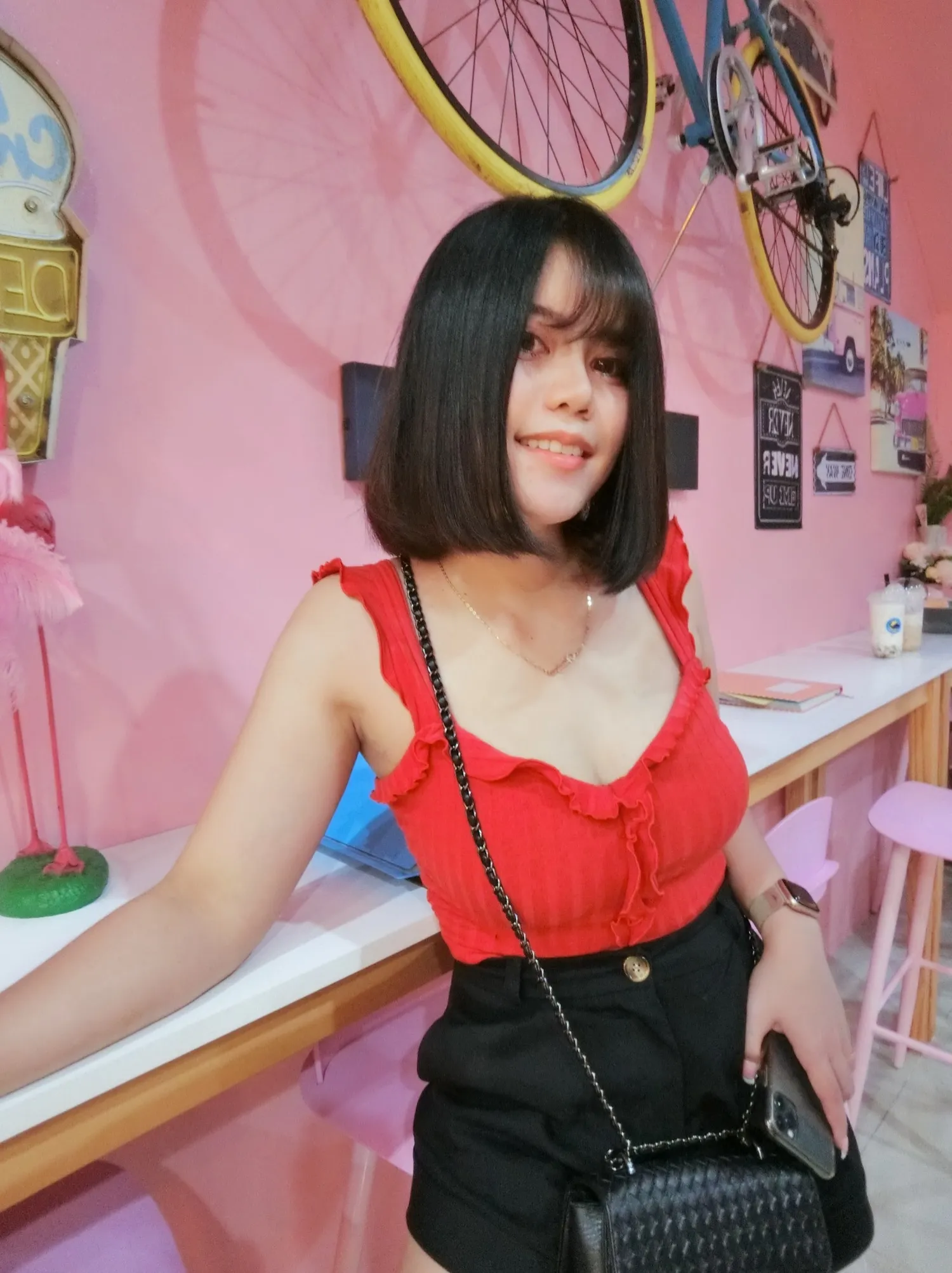 ซ้อทราย-เมลาย รัชดา คู่รักนักบิด แก๊งค์น้ำไม่อาบ 16