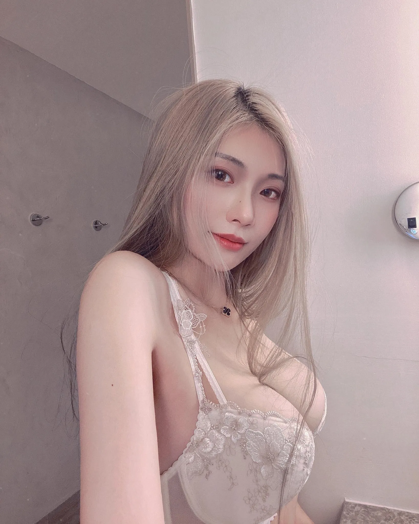 วิเวียน นางแบบสาวสวยชาวไต้หวัน อกอึ๋มสะบึ้ม 800cc แฟนคลับแห่วาร์ป 40
