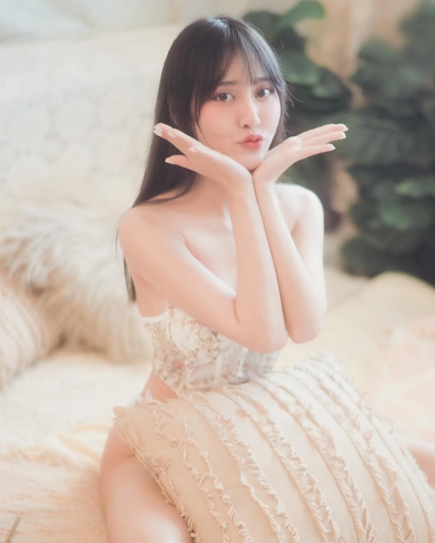 เฟิร์น ชลลดา สาวสวยหน้าหวานปานน้ำผึ้ง หุ่นเซี๊ยะเพรียวบาง 20